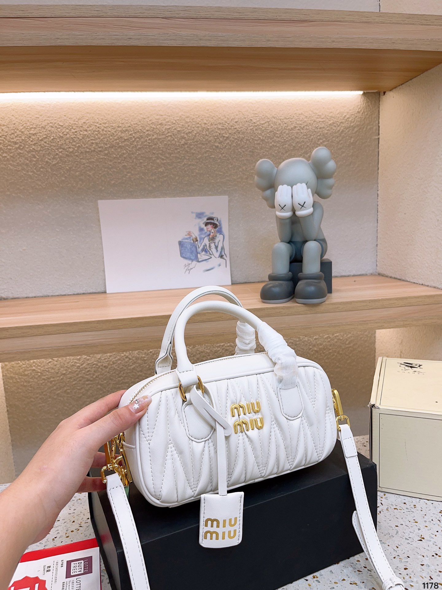 $28.99-MIUMIU-X5590 gallery