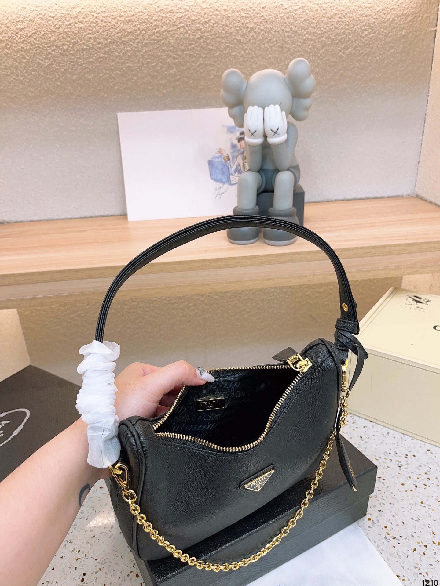 $28.99-Prada-X5430 gallery