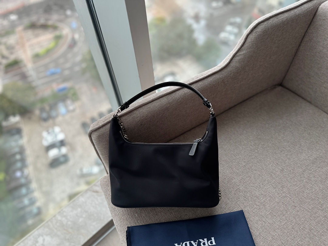 $28.99-Prada-X5498 gallery