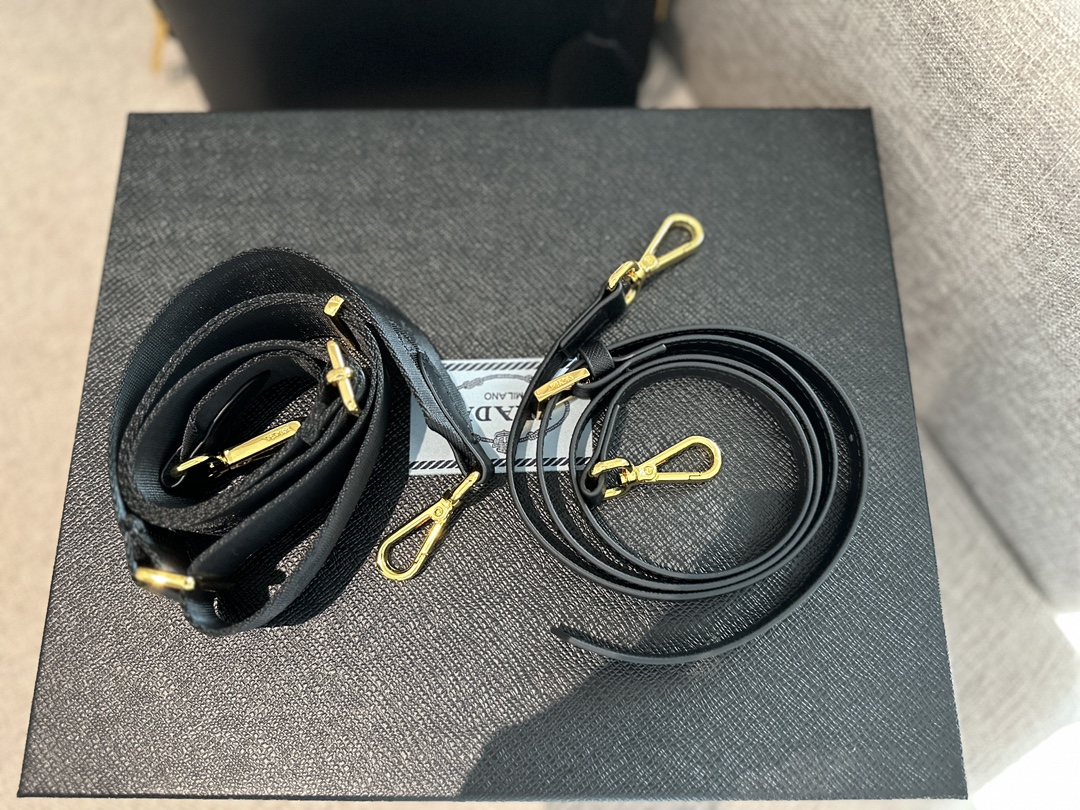 $28.99-Prada-X5662 gallery