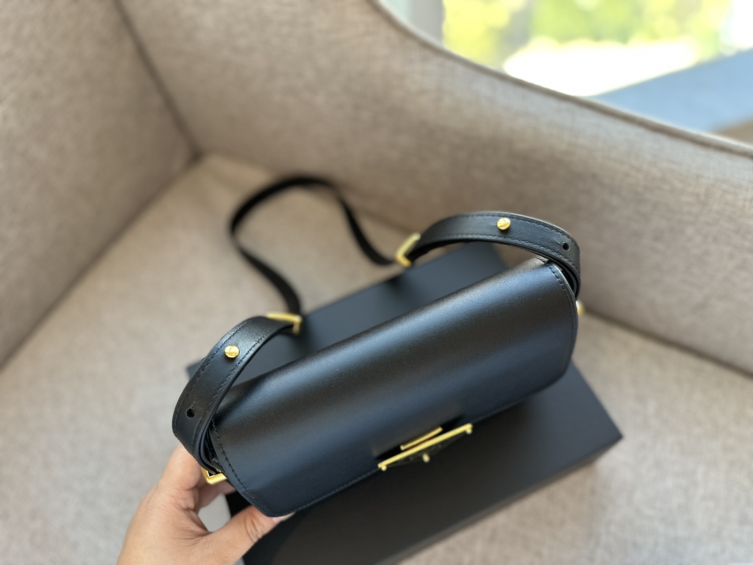 $28.99-Prada-X5706 gallery