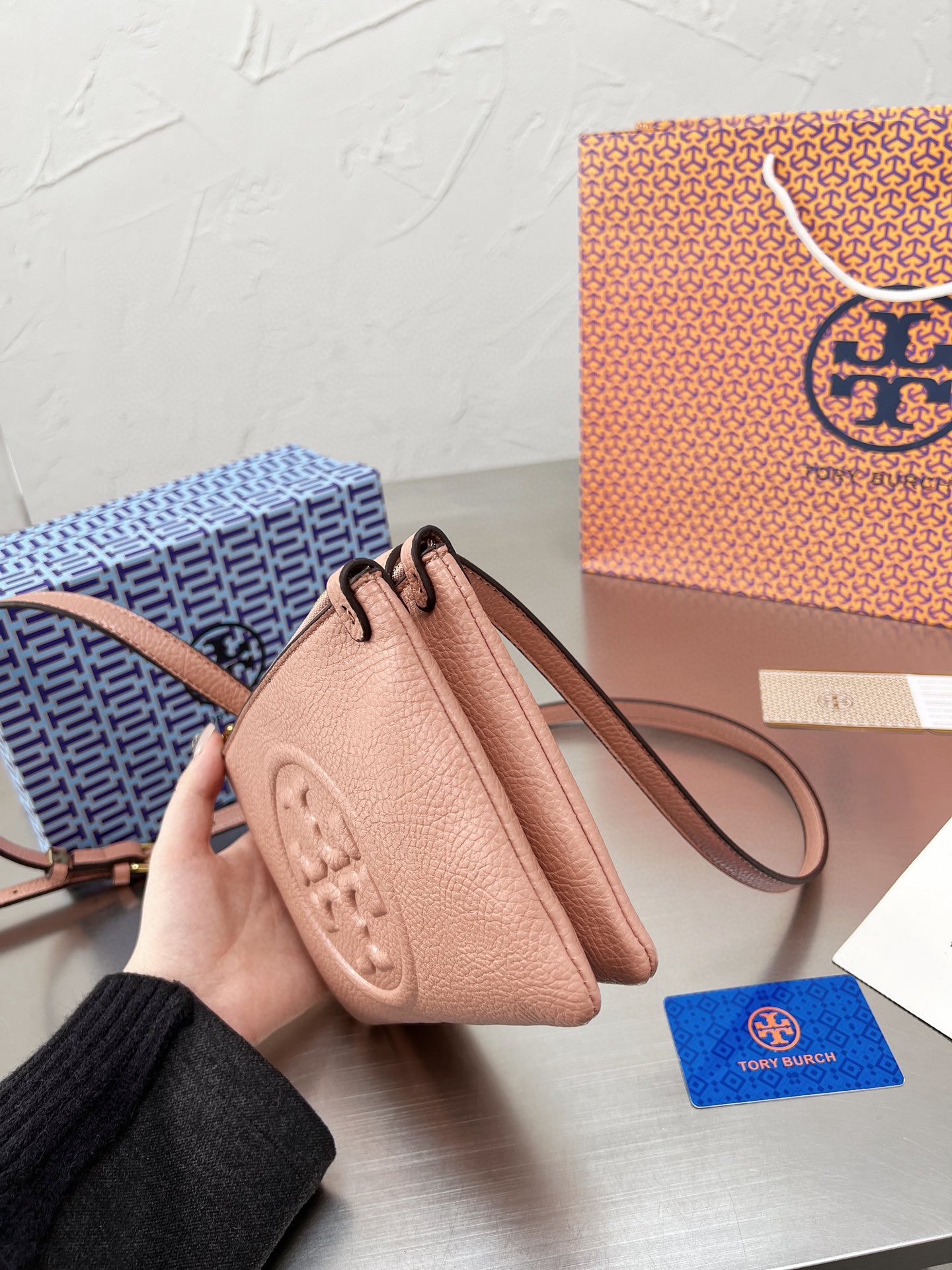 $28.99-Tory Burch -X5726 gallery