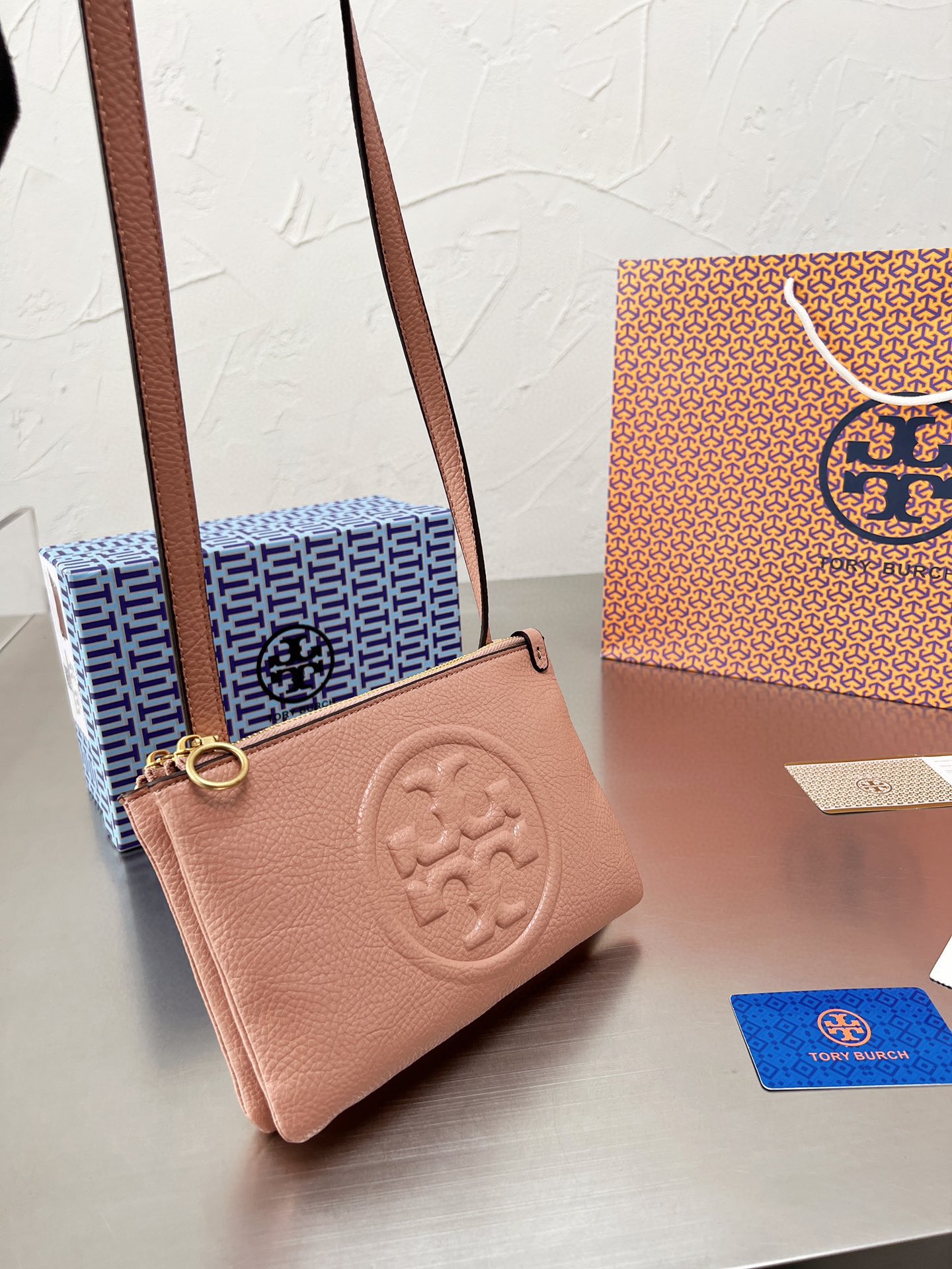 $28.99-Tory Burch -X5726 gallery