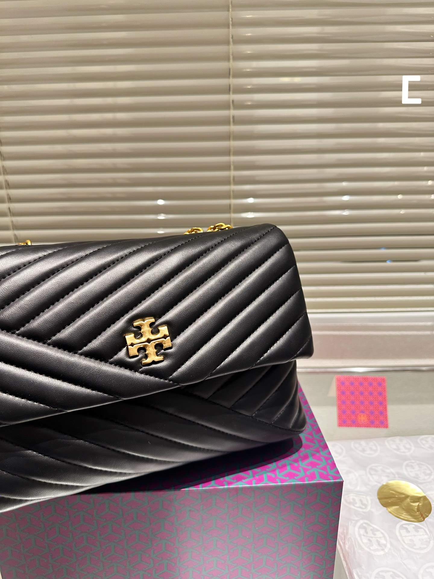 $28.99-Tory burch-X5359 gallery
