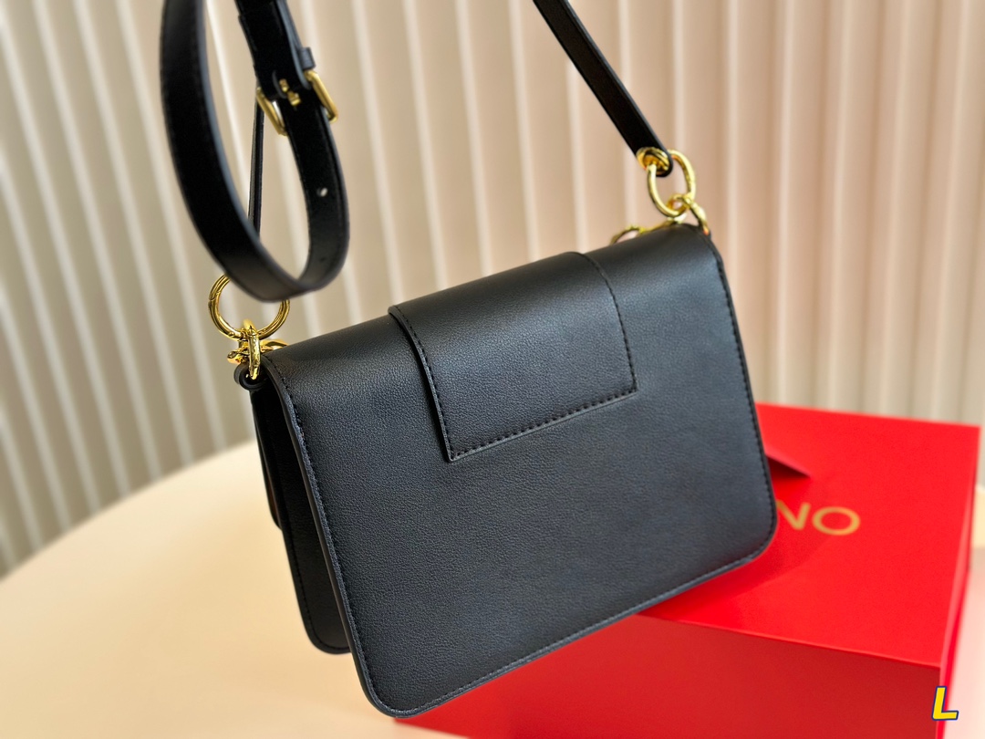 $28.99-Valentino -X5366 gallery