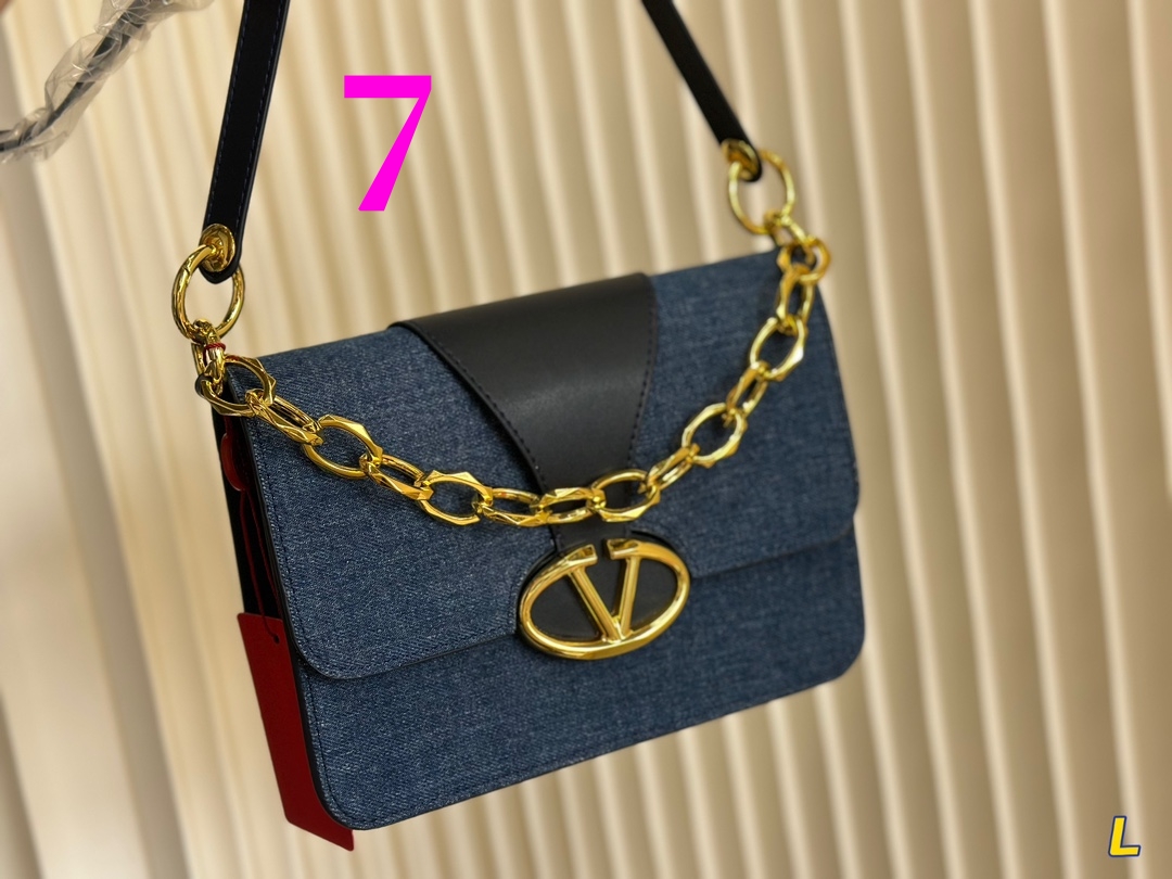 $28.99-Valentino -X5366 gallery