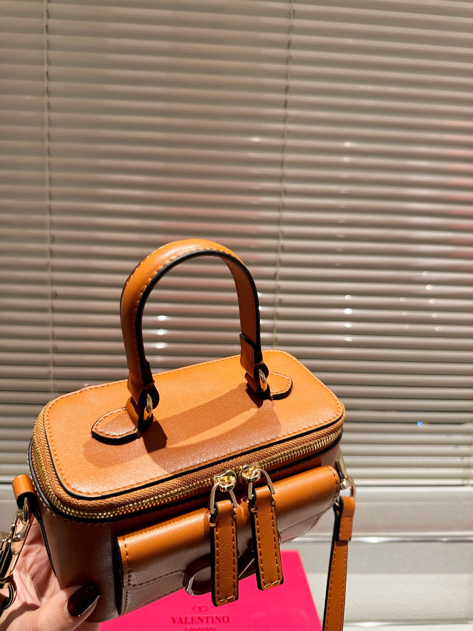 $28.99-Valentino -X5368 gallery
