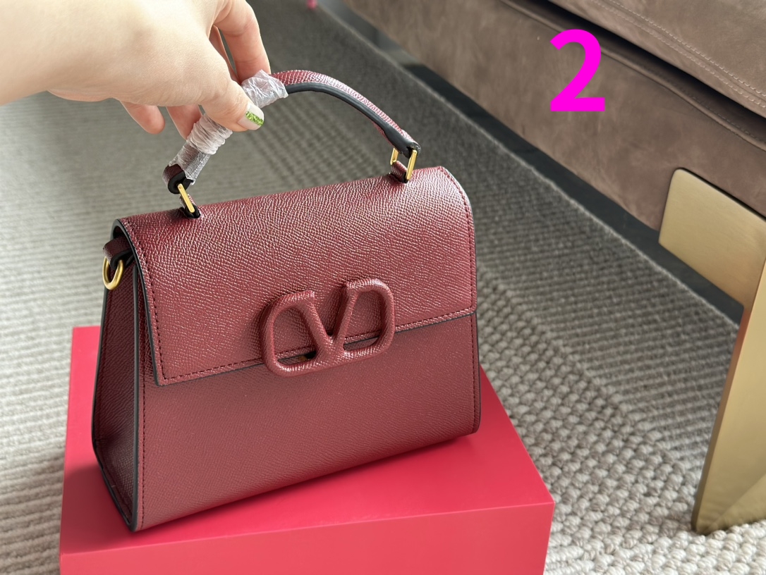 $28.99-Valentino-X5423 gallery