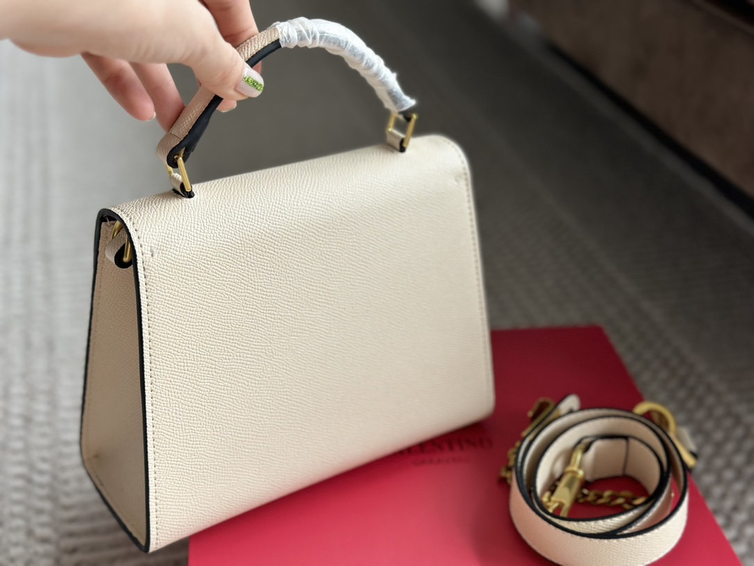 $28.99-Valentino-X5423 gallery