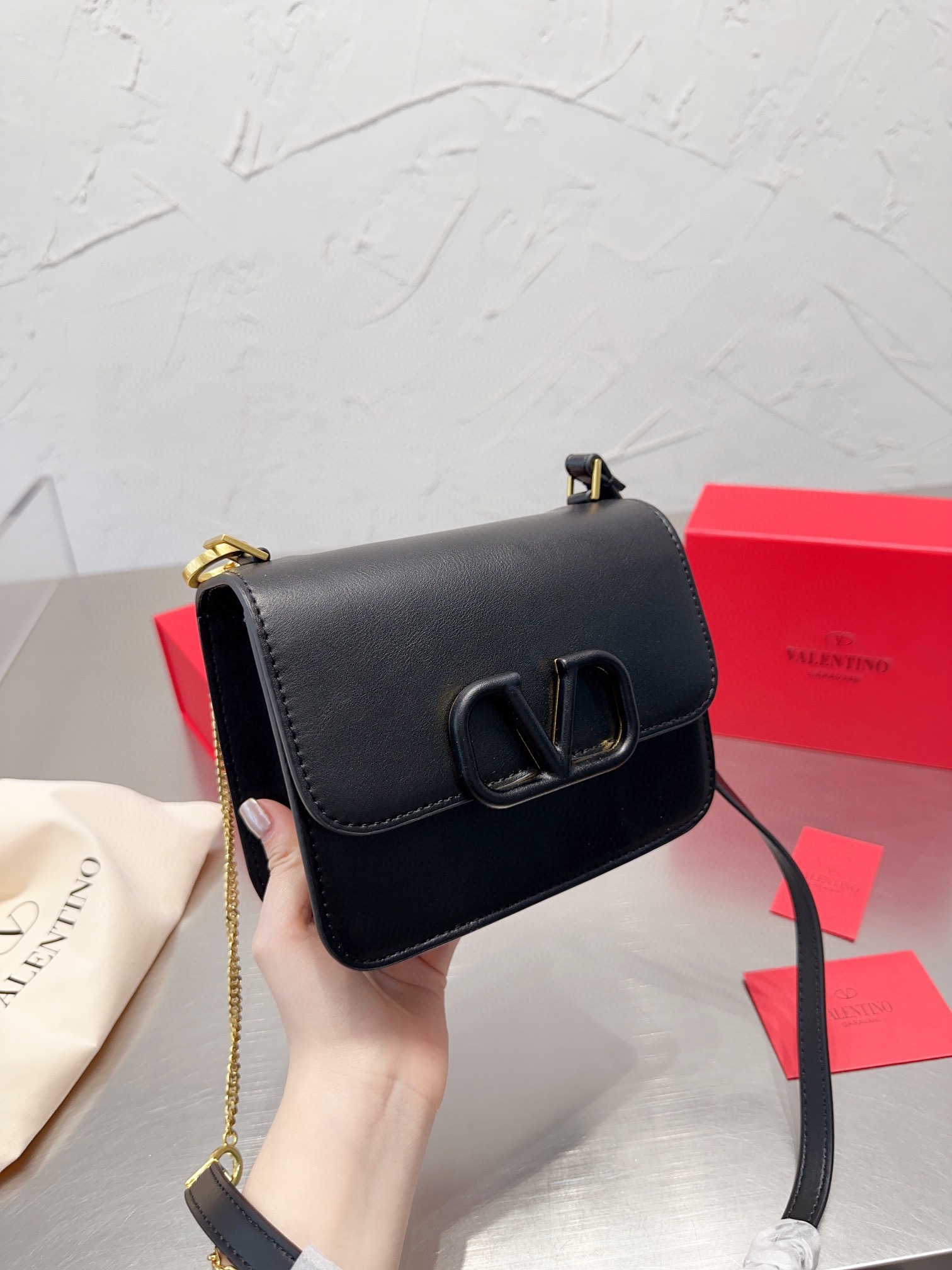 $28.99-Valentino-X5585 gallery