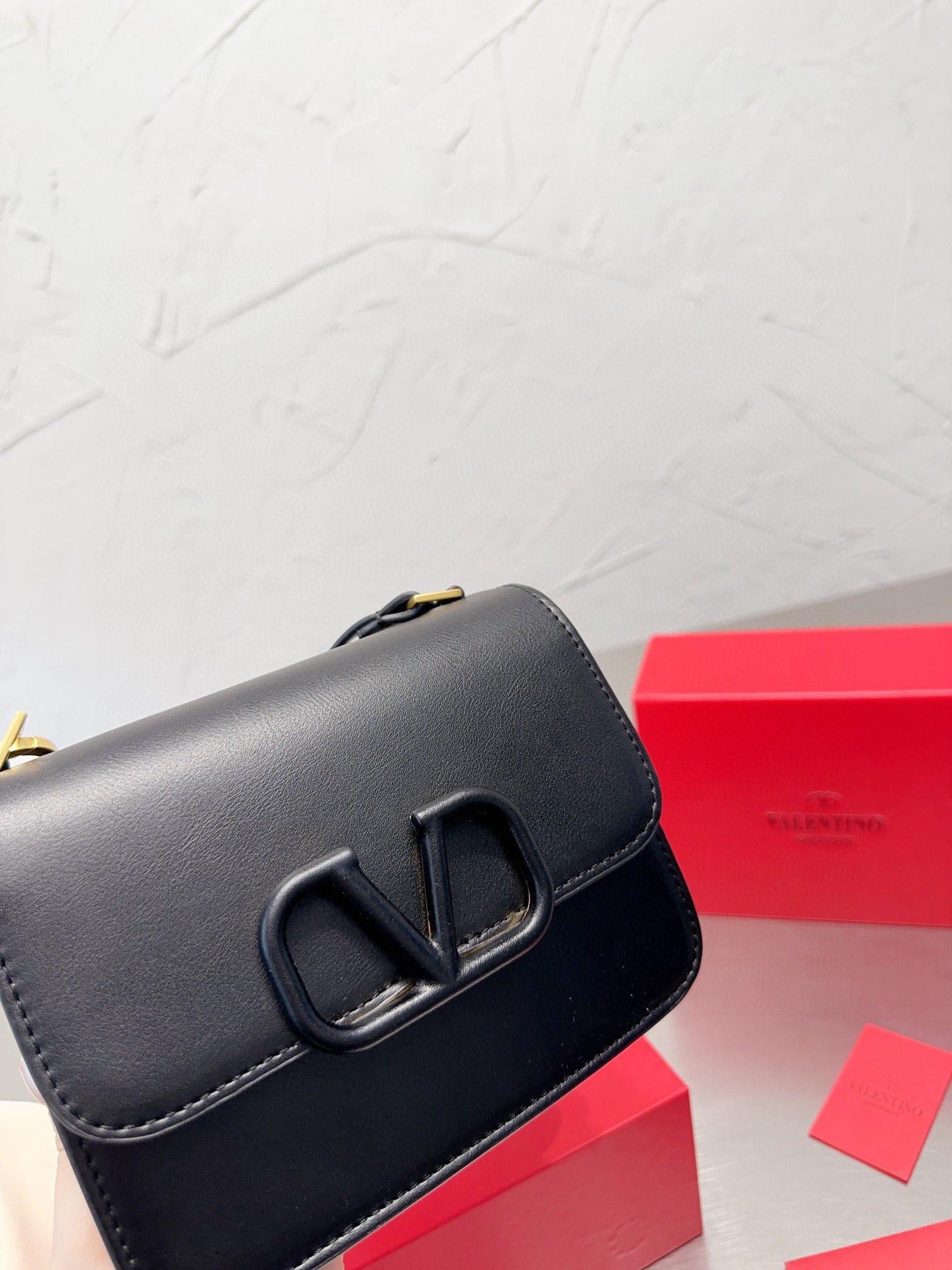 $28.99-Valentino-X5585 gallery