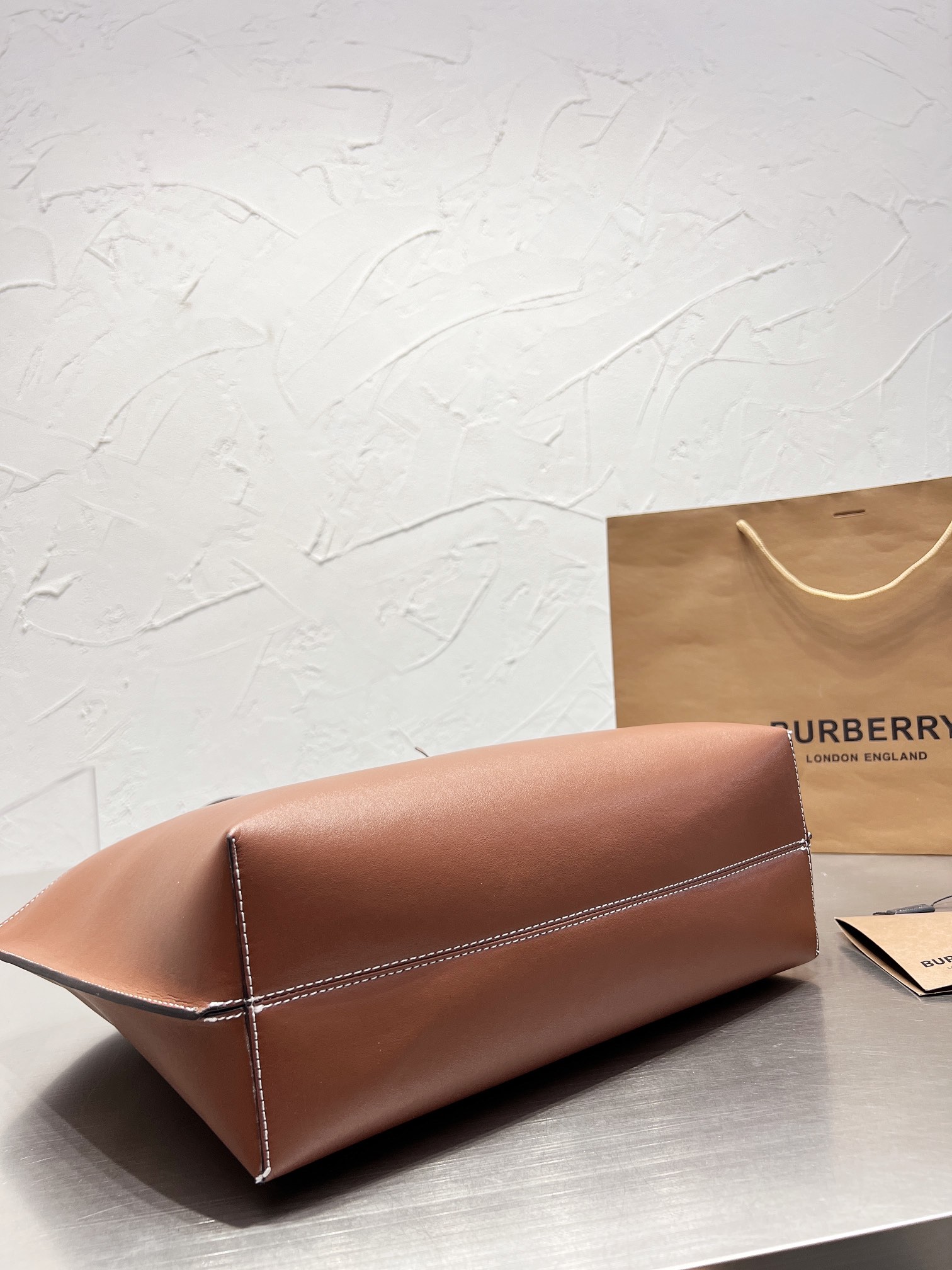 $28.99-burberry-X5620 gallery