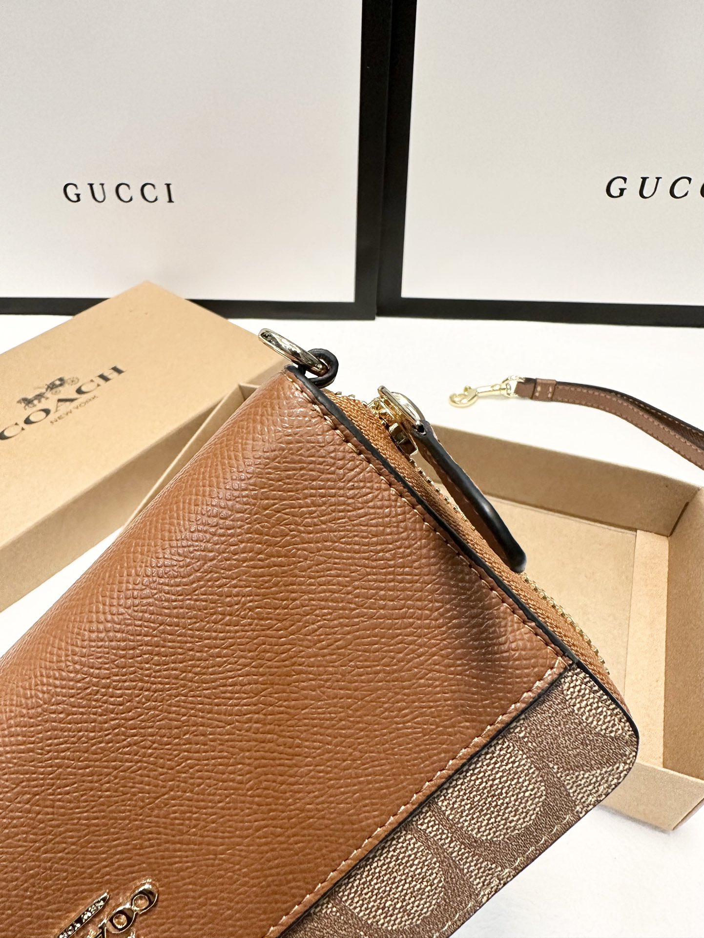 $28.99-coach -X5630 gallery