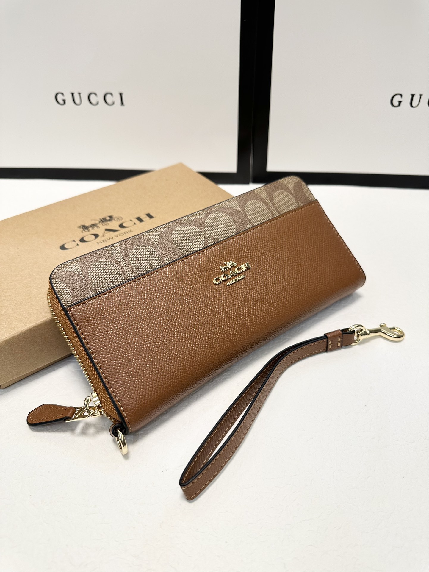 $28.99-coach -X5630 gallery