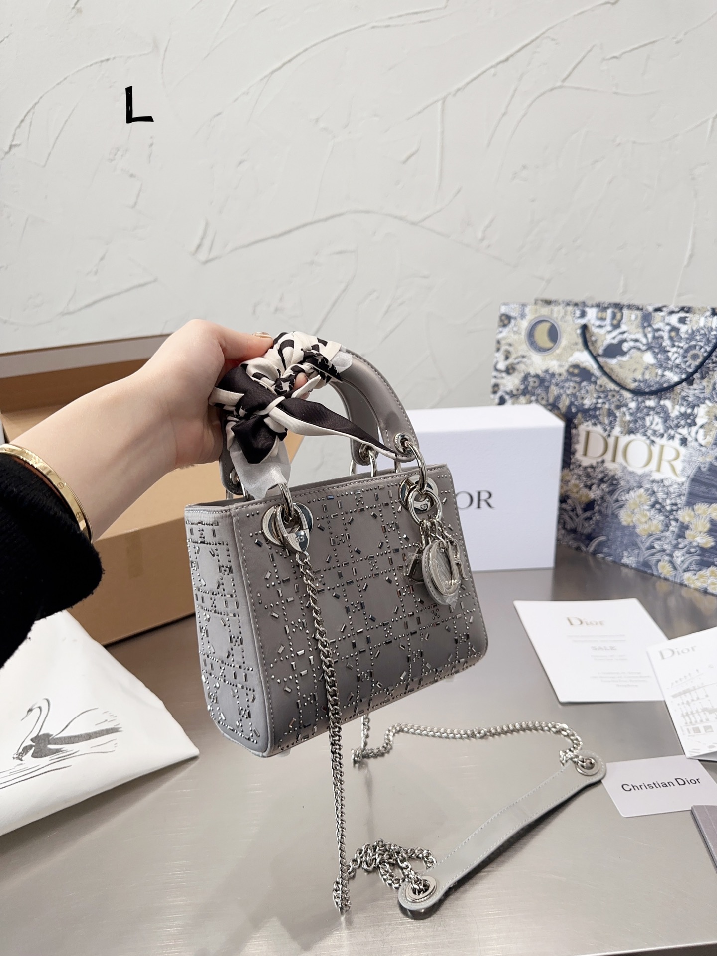 $28.99-dior-X5446 gallery