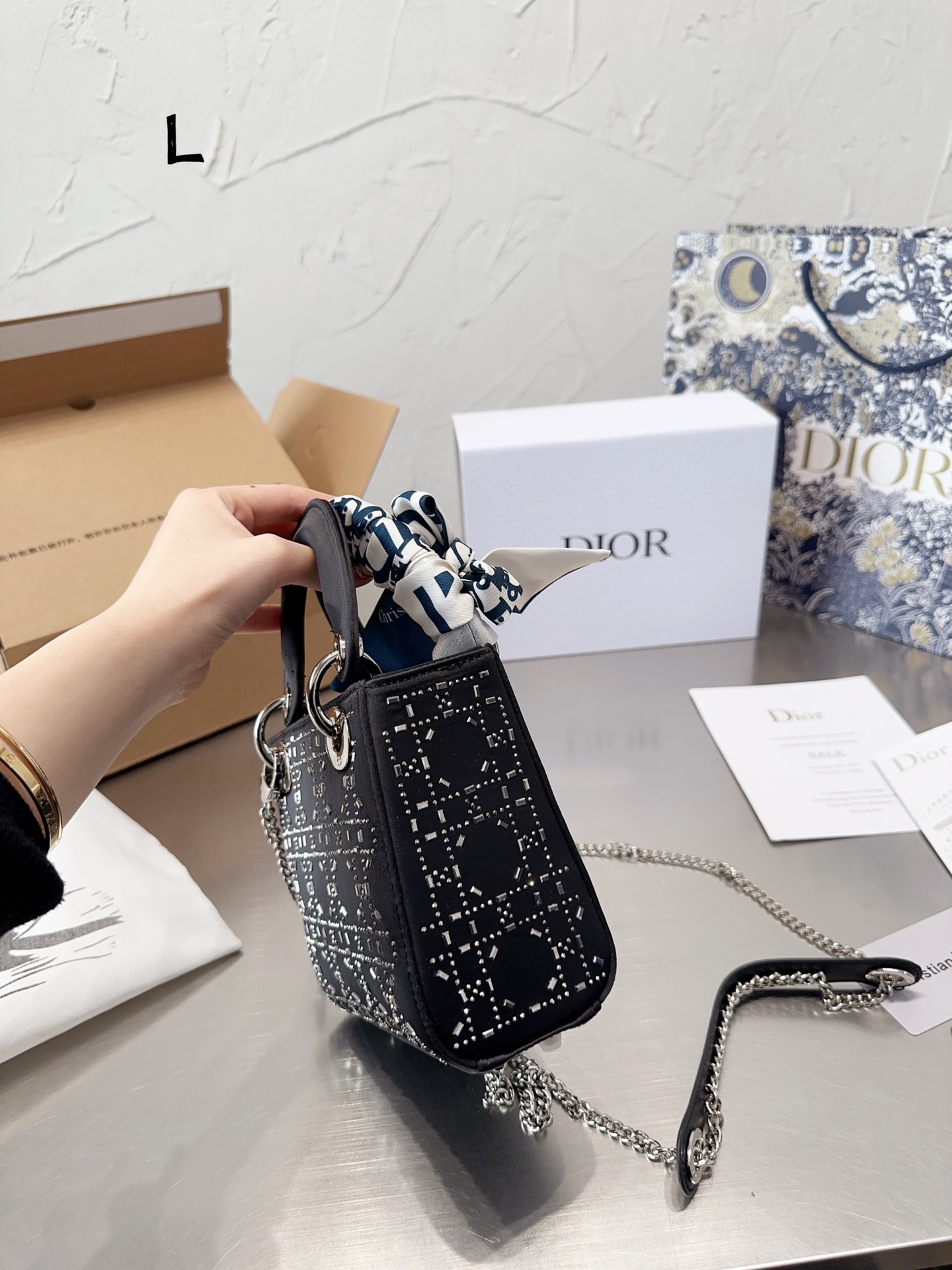 $28.99-dior-X5446 gallery