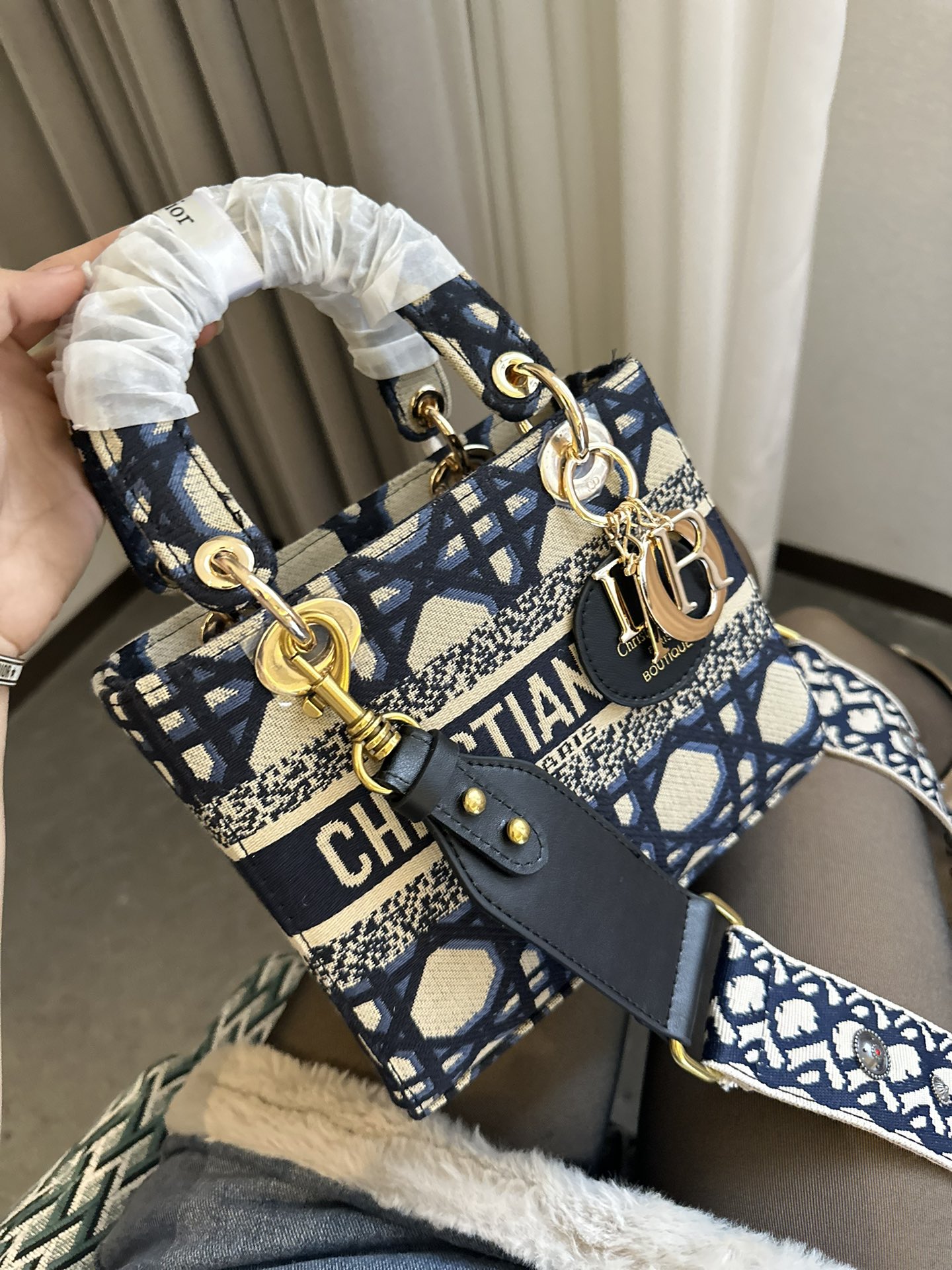 $28.99-dior-X5785 gallery