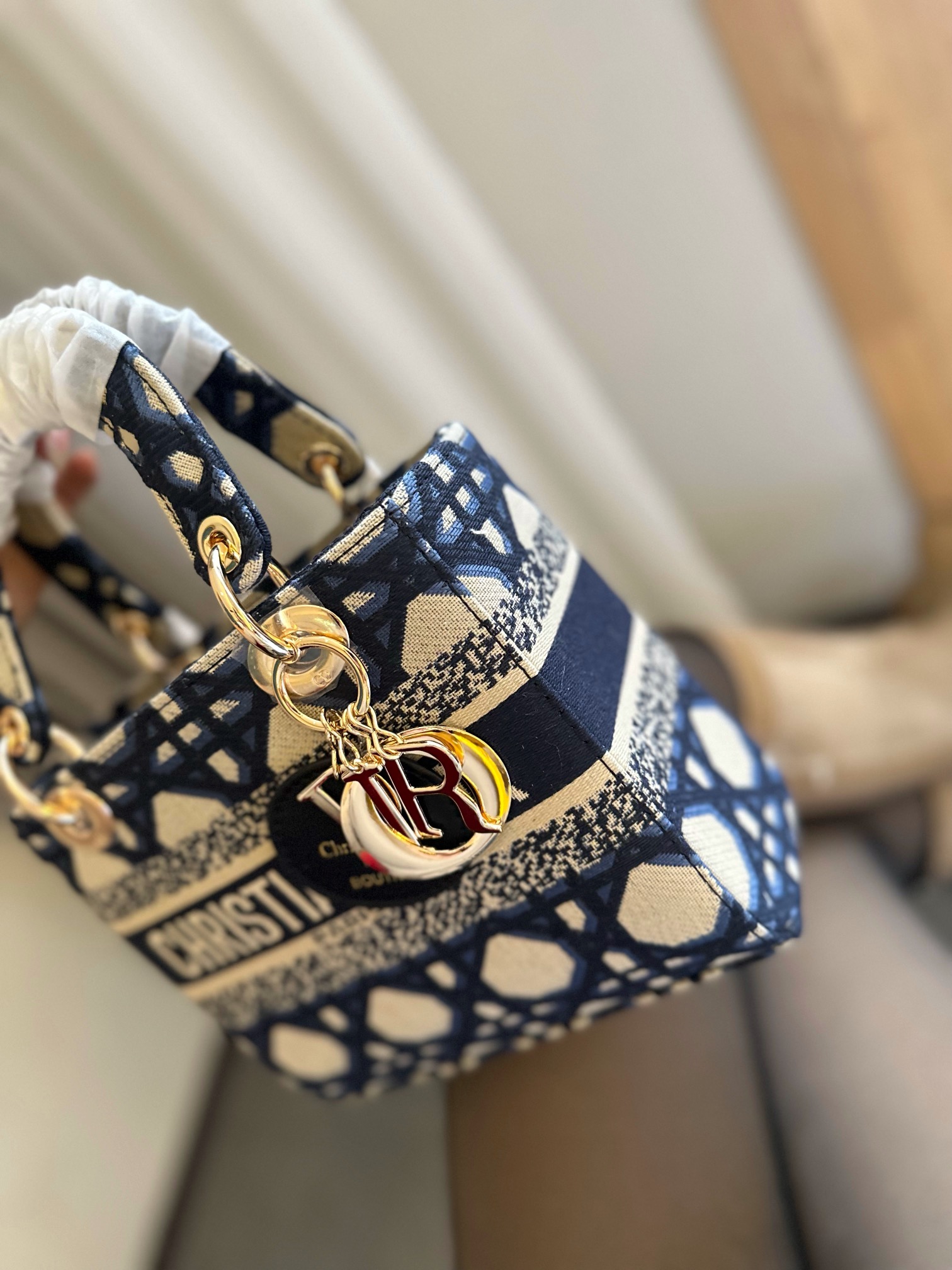 $28.99-dior-X5785 gallery