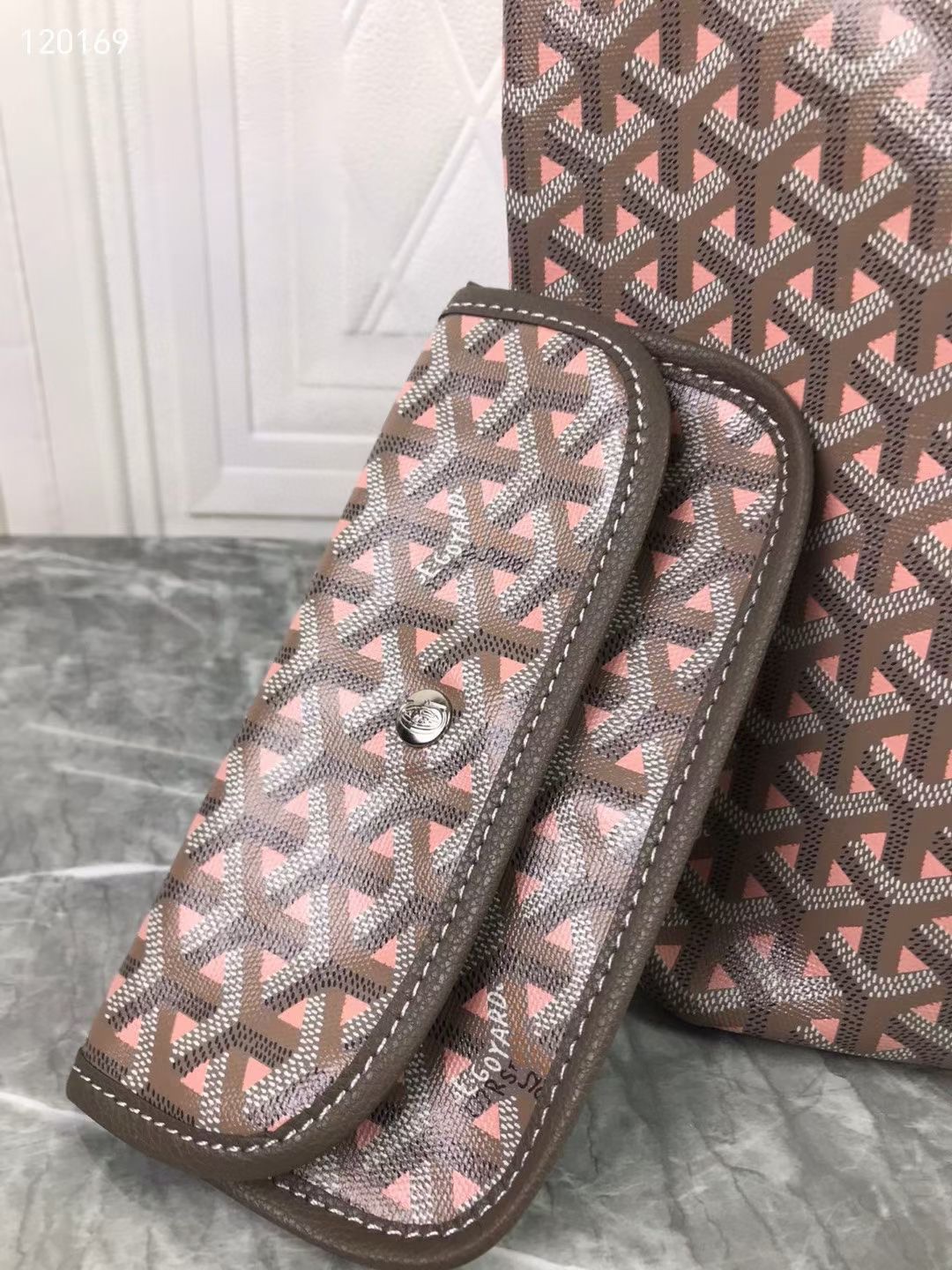 $28.99-goyard-X5600 gallery