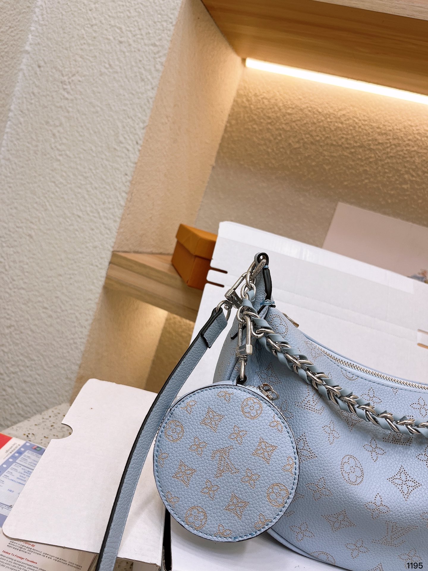 $28.99-lv-X5788 gallery