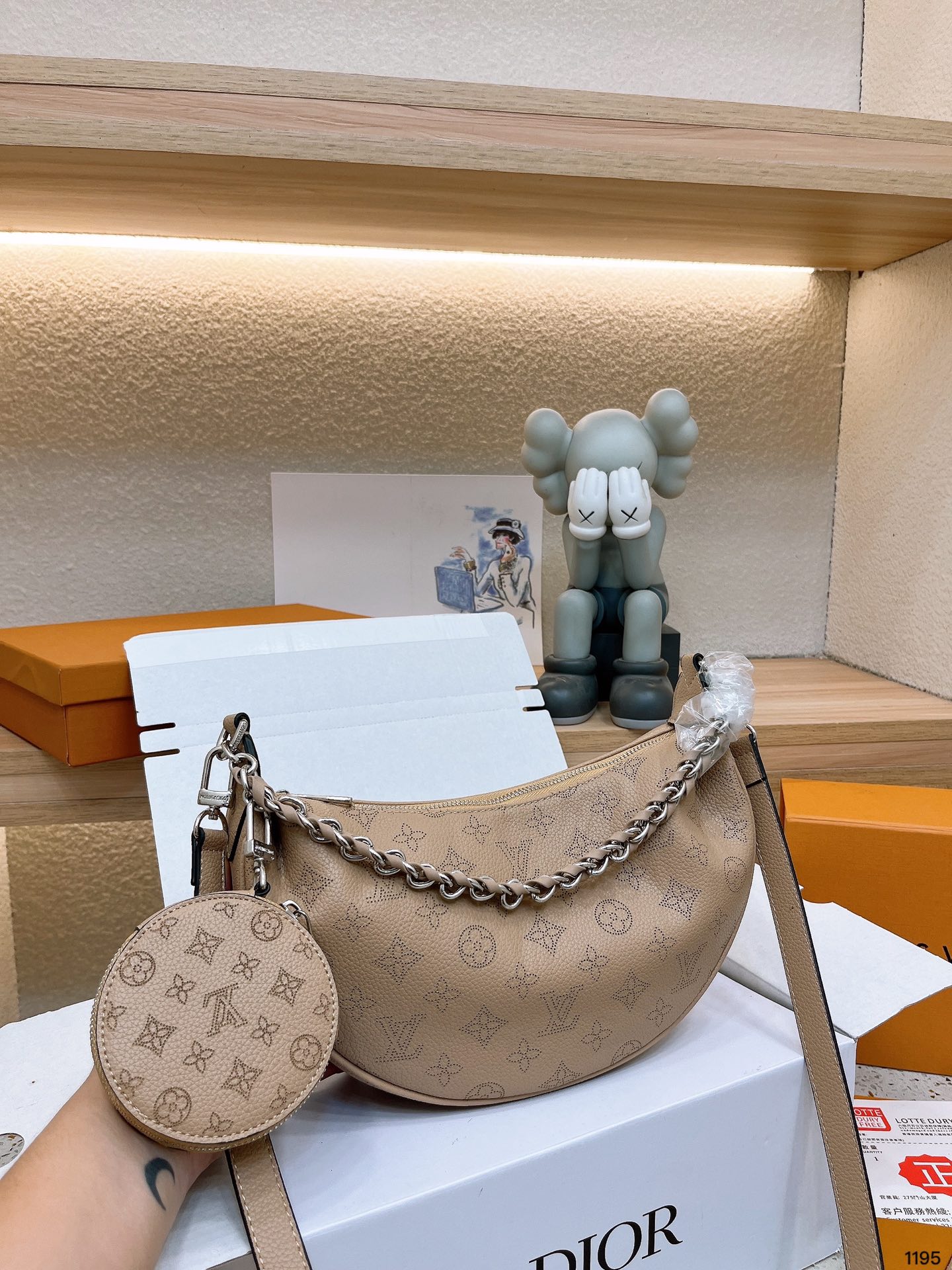 $28.99-lv-X5788 gallery
