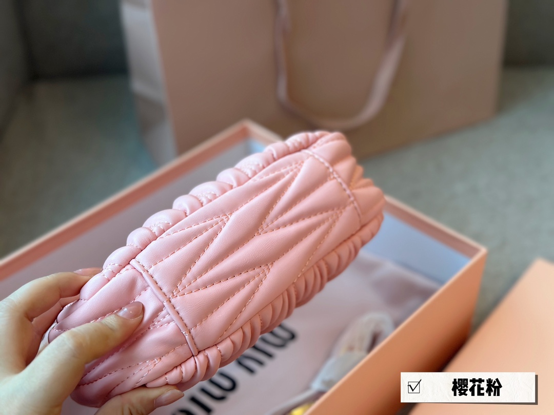 $28.99-miumiu-X5504 gallery