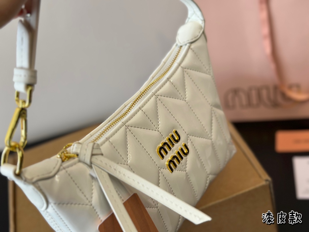$28.99-miumiu-X5592 gallery