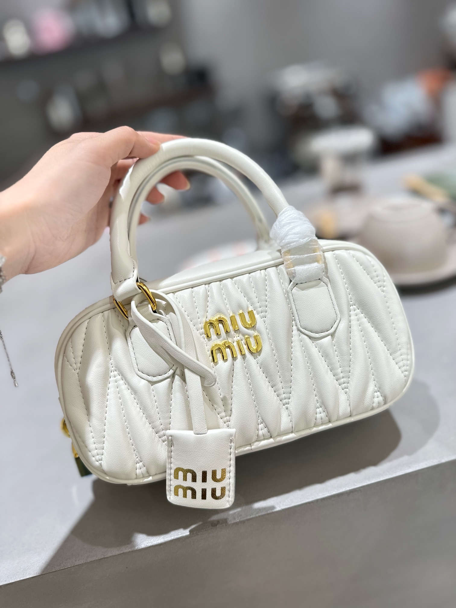 $28.99-miumiu-X5664 gallery