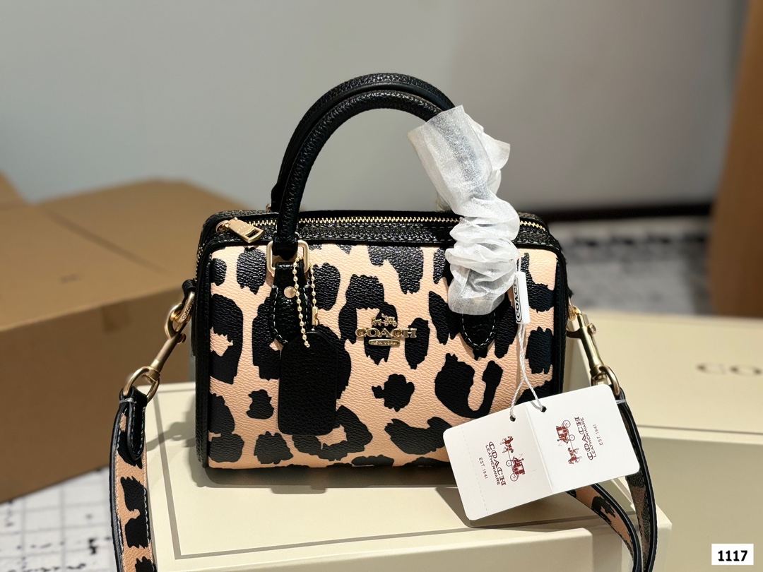 $28.99COACH-X5711 gallery