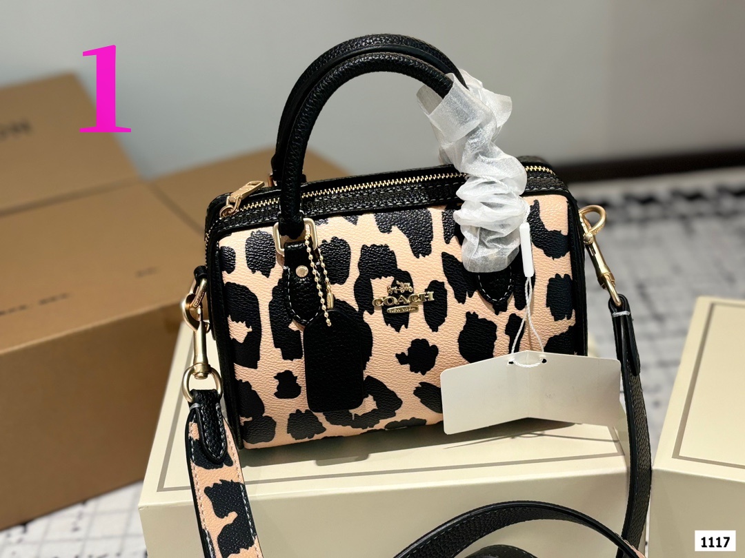 $28.99COACH-X5711 gallery