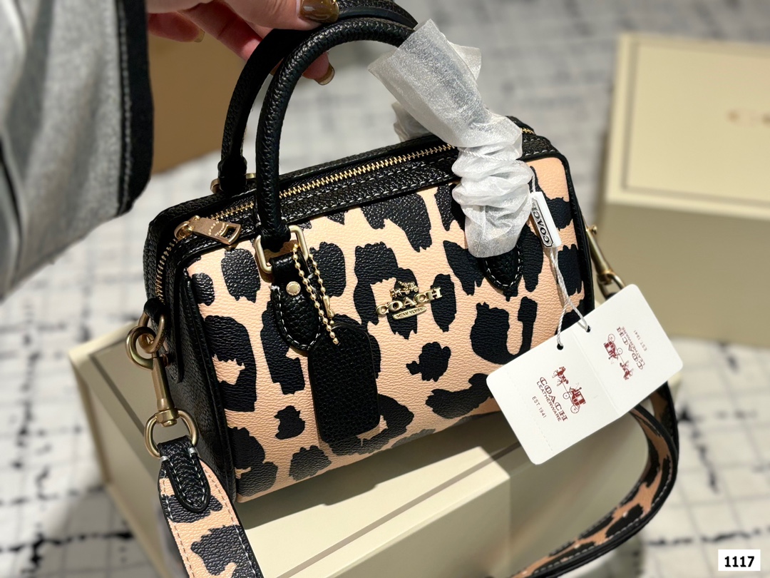 $28.99COACH-X5711 gallery