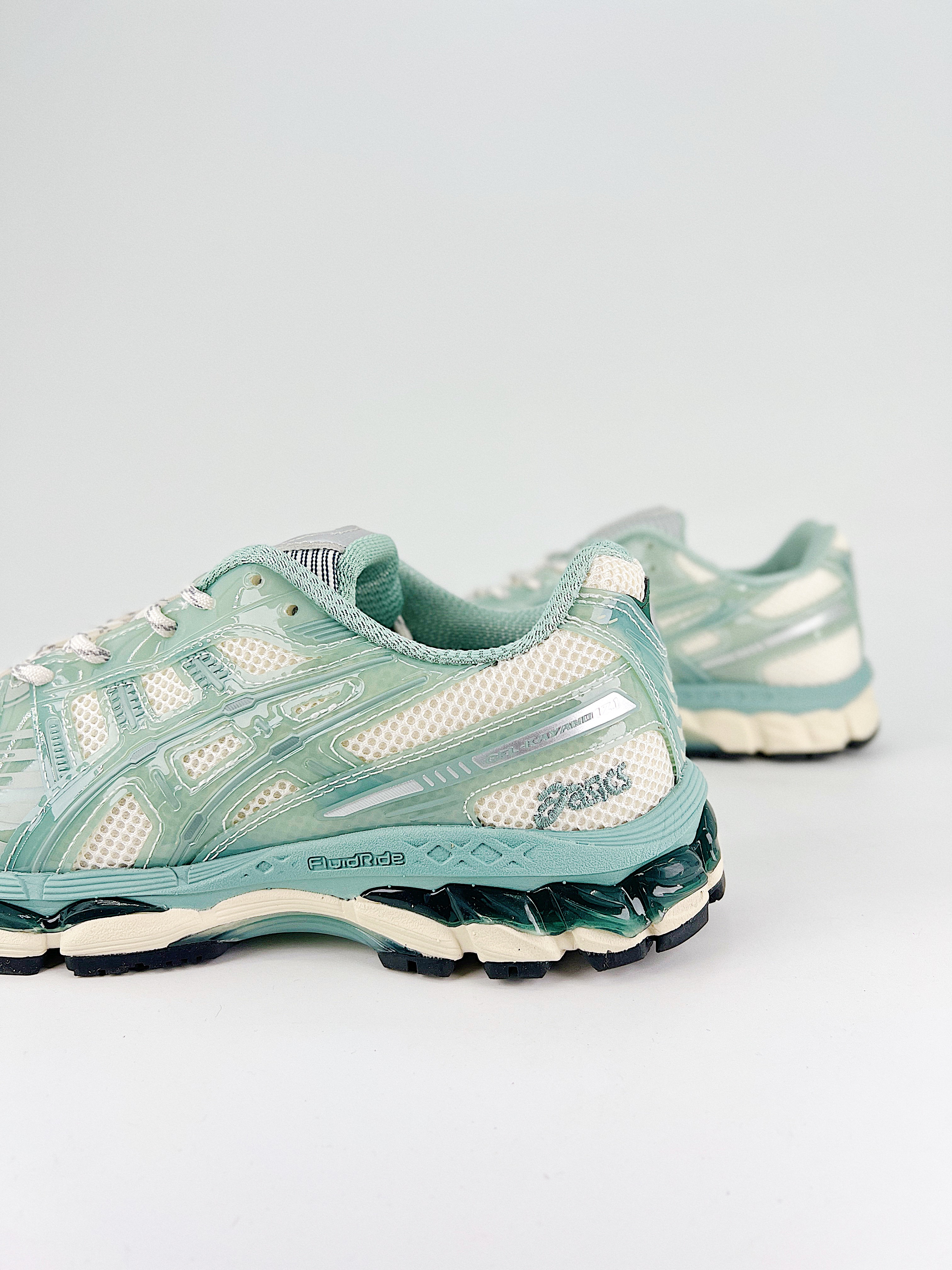 $29.99  kith x Asics Gel-Kayano 12.1 X2022 gallery