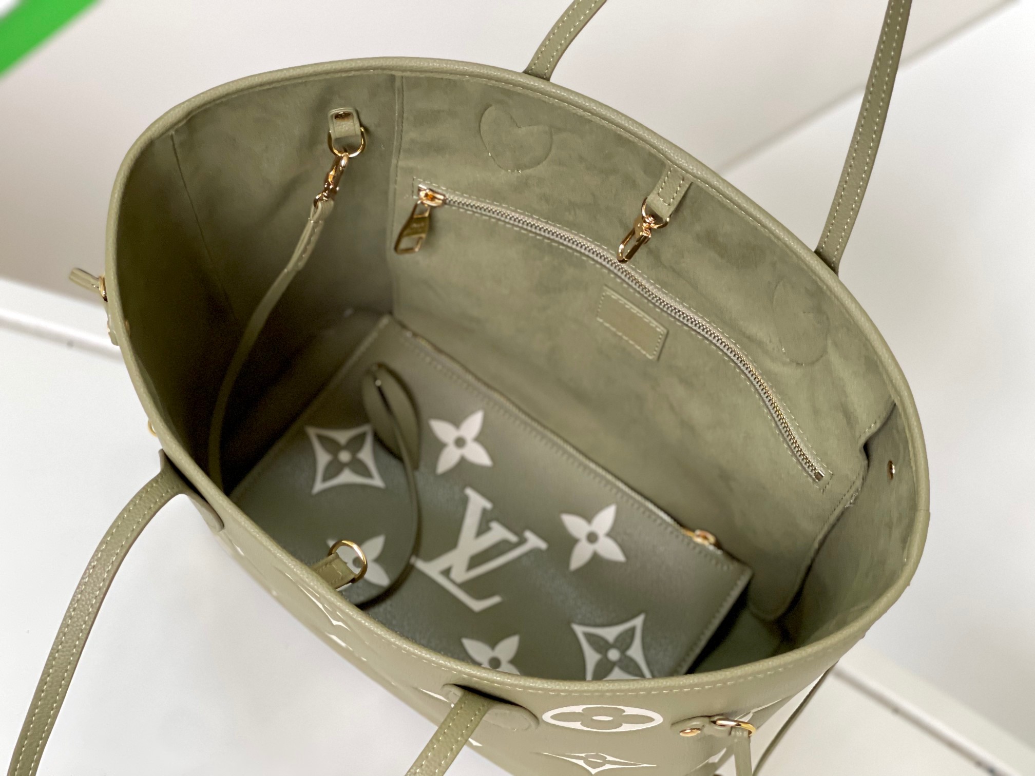$29.99 LV M46649 X2413 gallery
