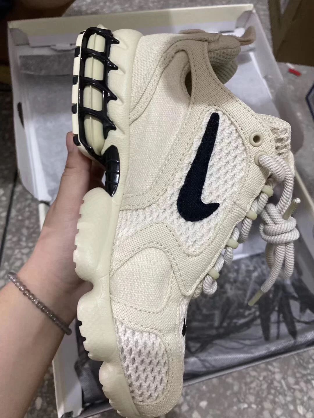 $29.99 NIKE KR217-01 X6567 gallery
