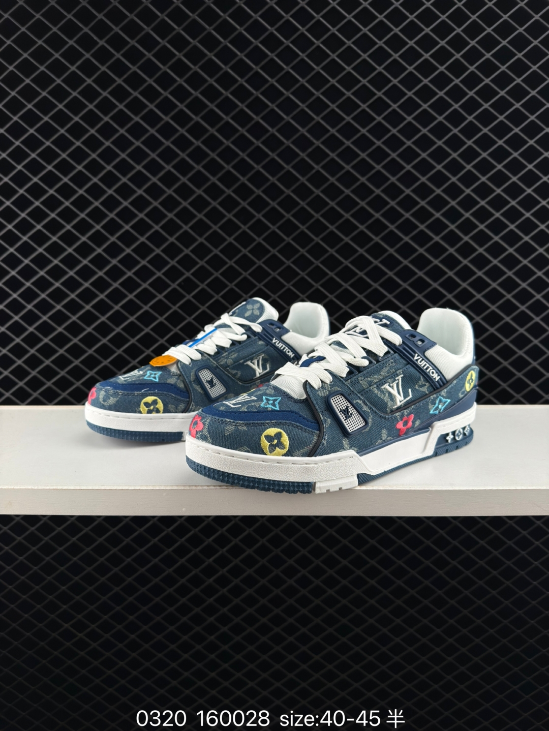 $31.99 Louis Vuitton X4263 gallery