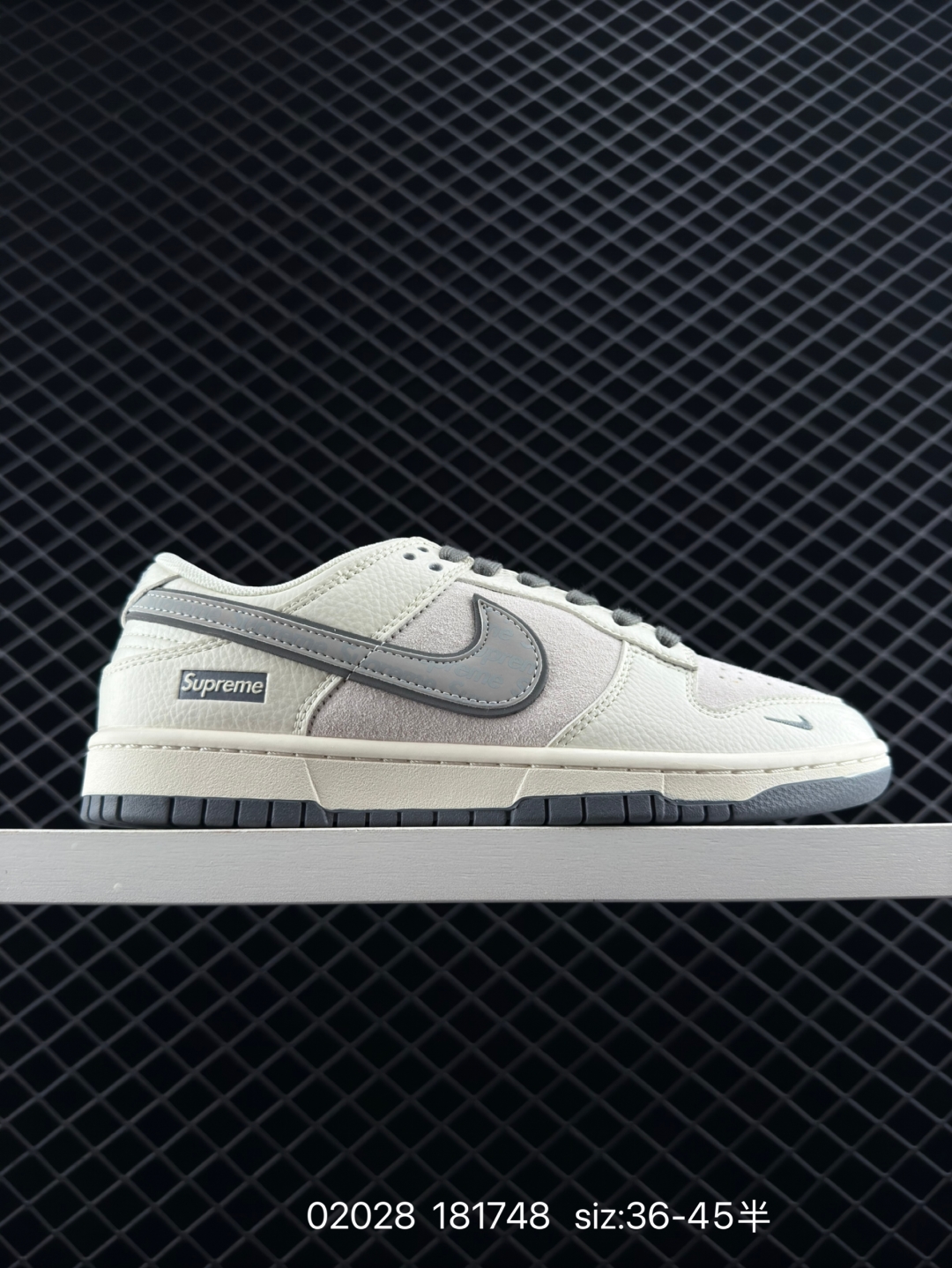 $31.99 NIKE DUNK SB LOW LV X4389 gallery