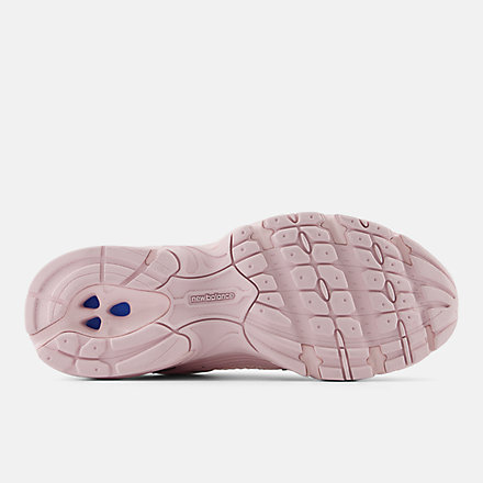 $31.99 New Balance 530-7 X4447 gallery