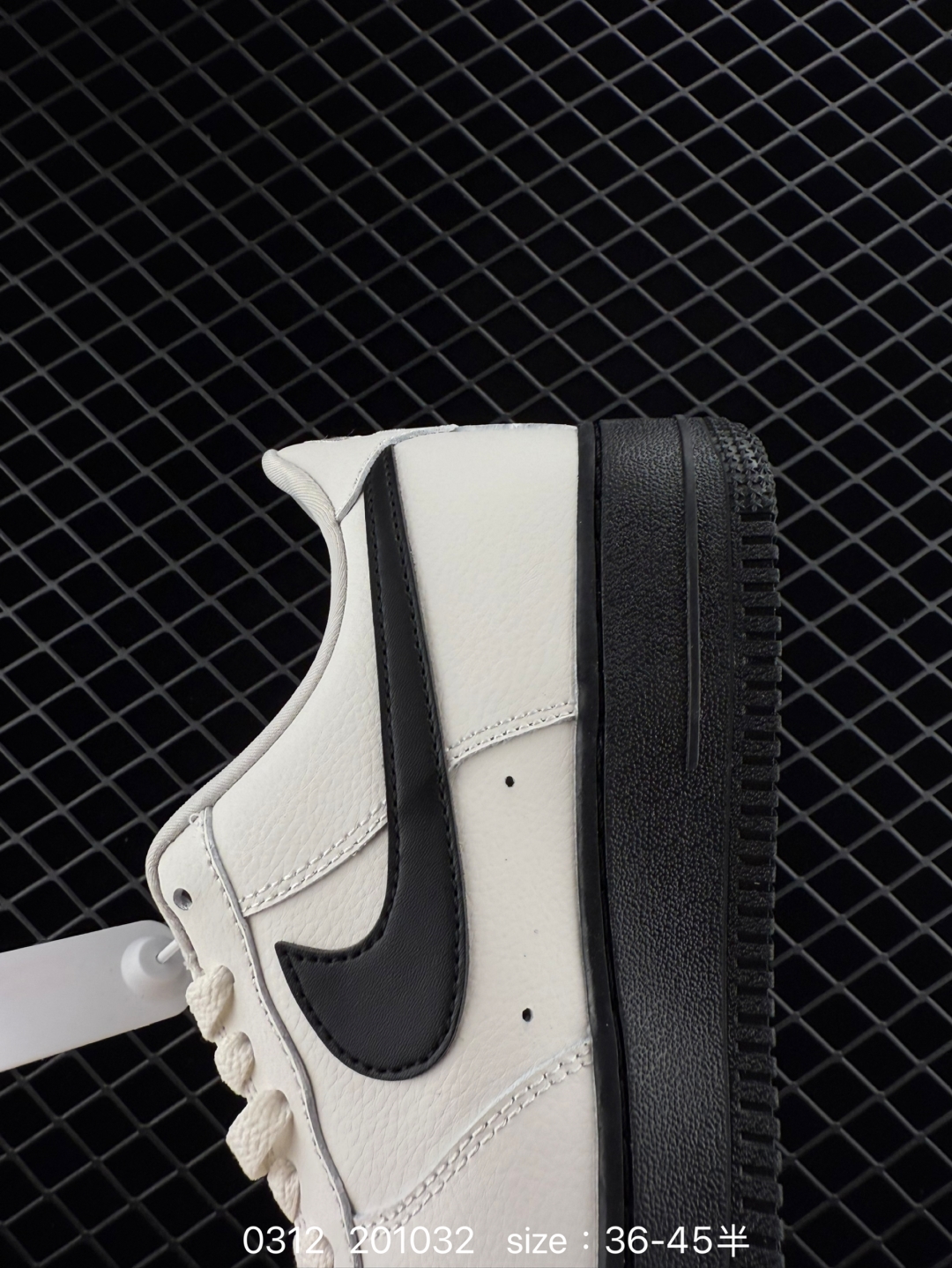 $31.99 Nike Air Force 1“07 X4354 gallery
