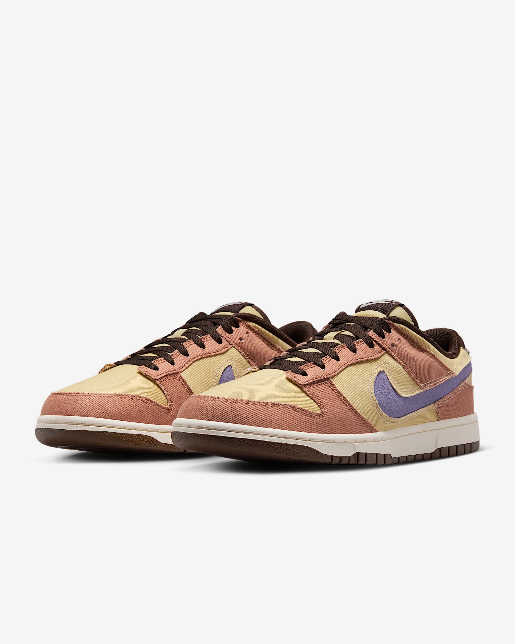 $31.99 Nike Dunk Low Retro SE X4132 gallery