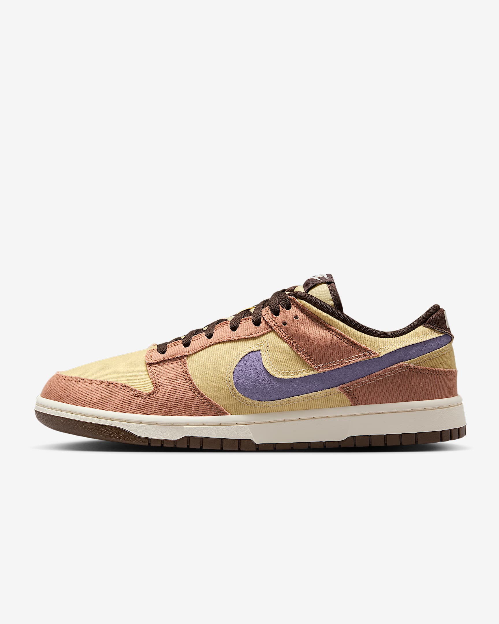 $31.99 Nike Dunk Low Retro SE X4132 gallery