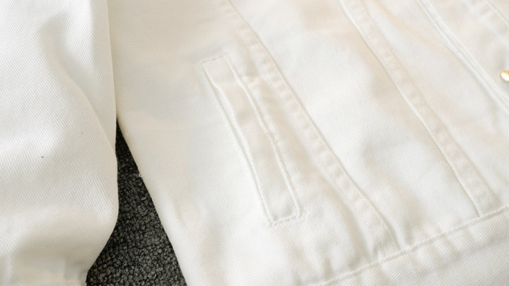 $31.99 PRADA X5184 gallery