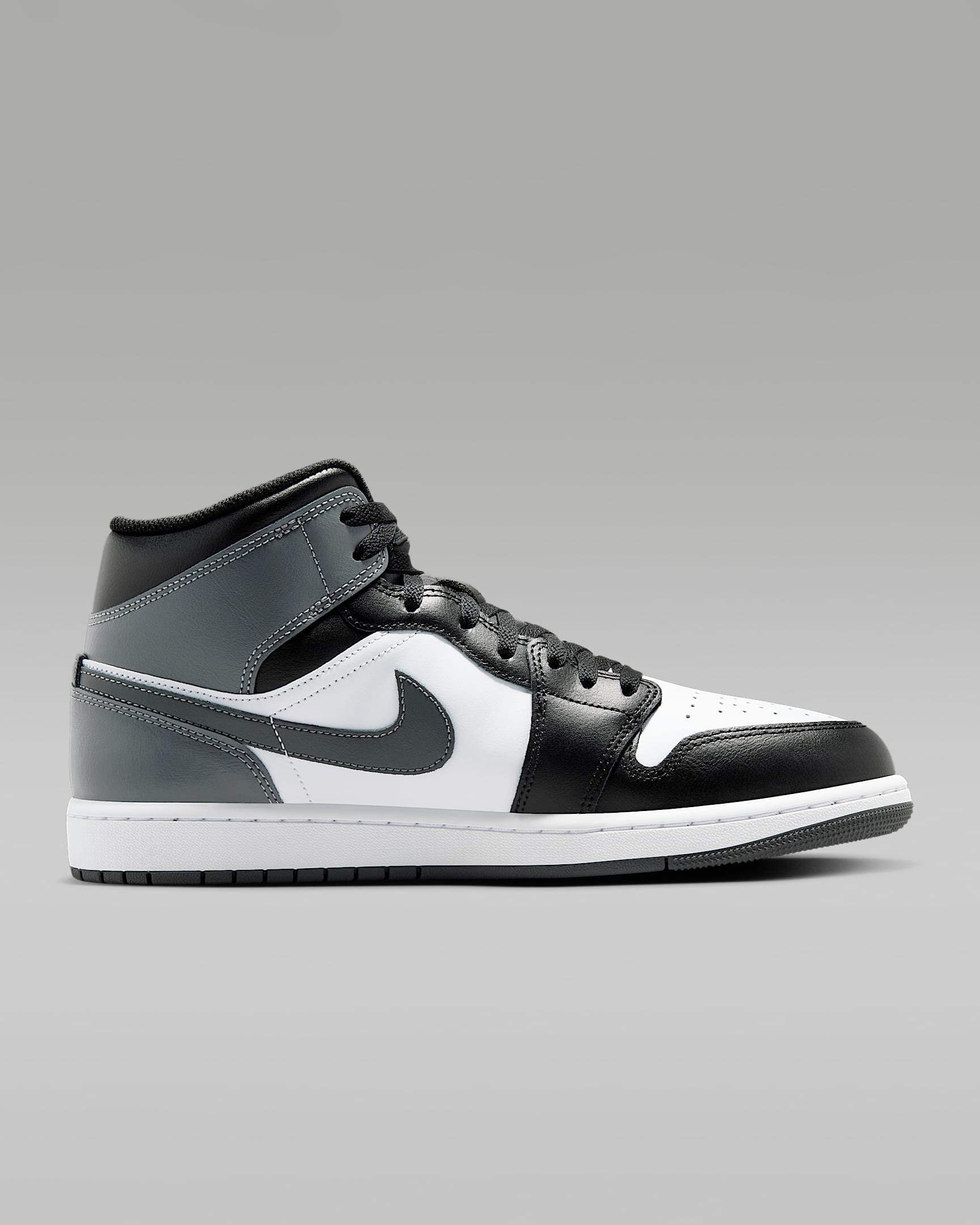 $31.99Air Jordan 1 Mid grey X4170 gallery