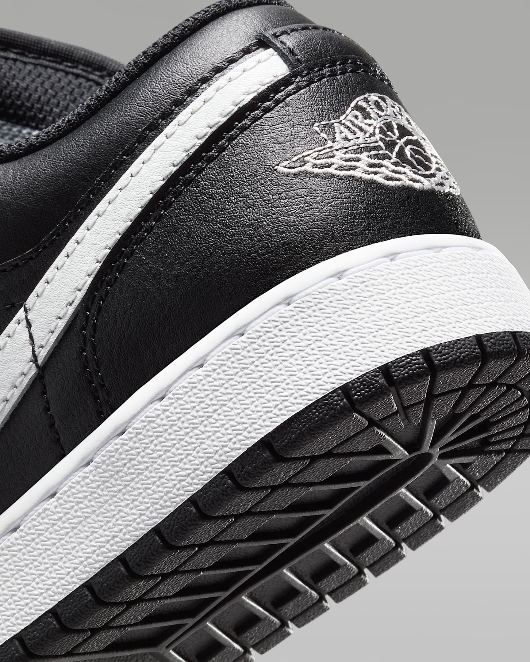 $32.99 Air Jordan 1 Low black X4165 gallery