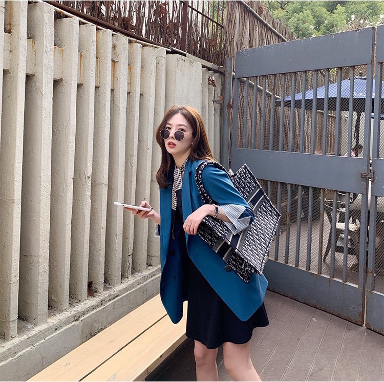 $32.99 DIOR  7654 X2295 gallery