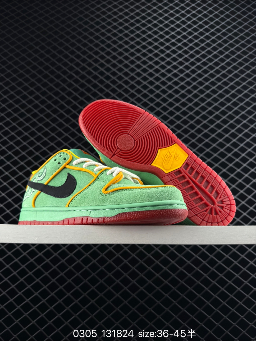 $32.99Nike SB Dunk Low Pro “Takashi” X4371 gallery
