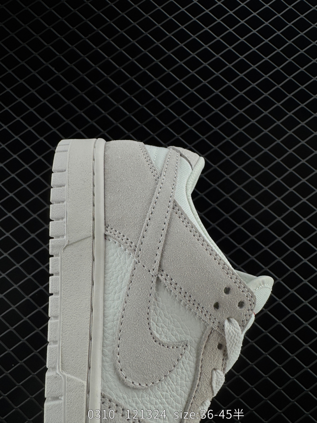 $32.99Nike SB Dunk Low Pro X4359 gallery