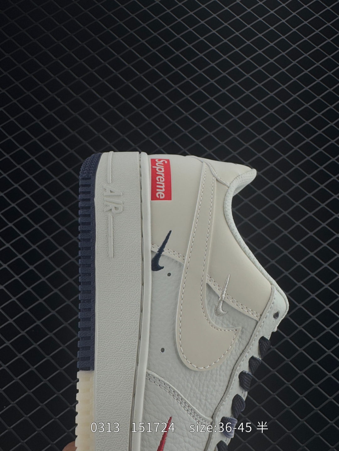 $33.99NIKE AIR FORCE 1‘07 X4336 gallery