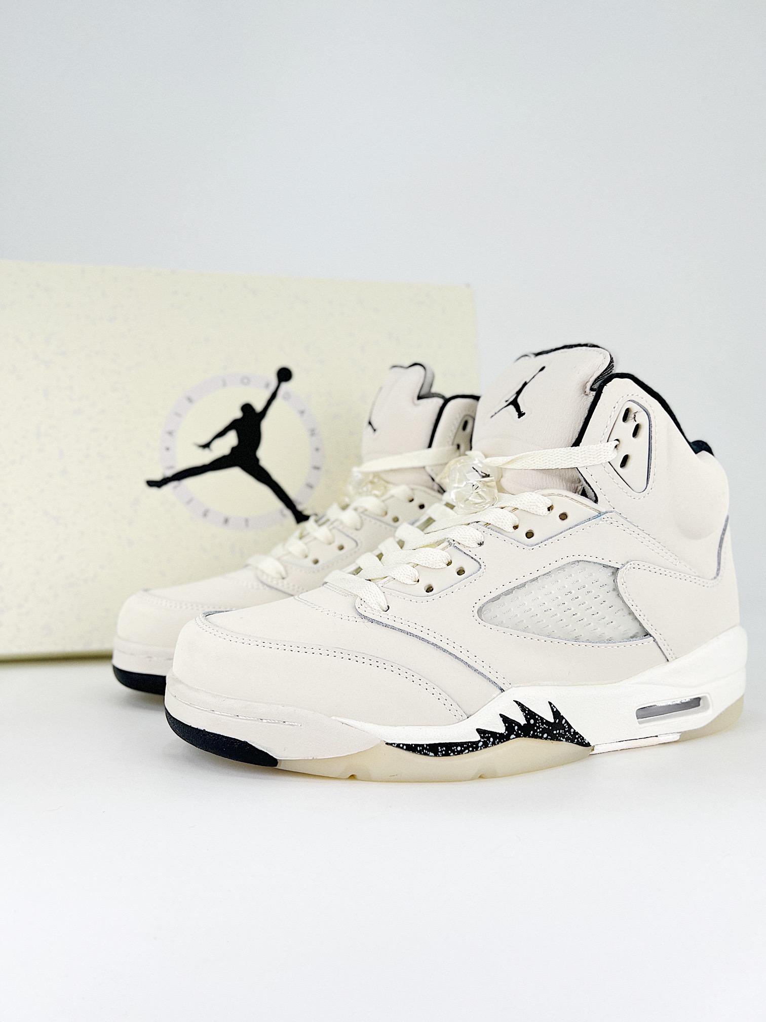 $34.9 Air Jordan 5 Retro X4464 gallery