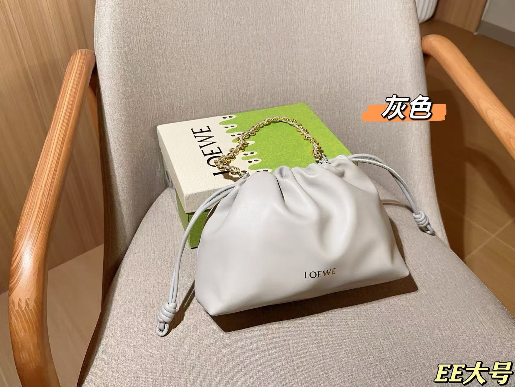$34.99 LOEWE X5891 gallery