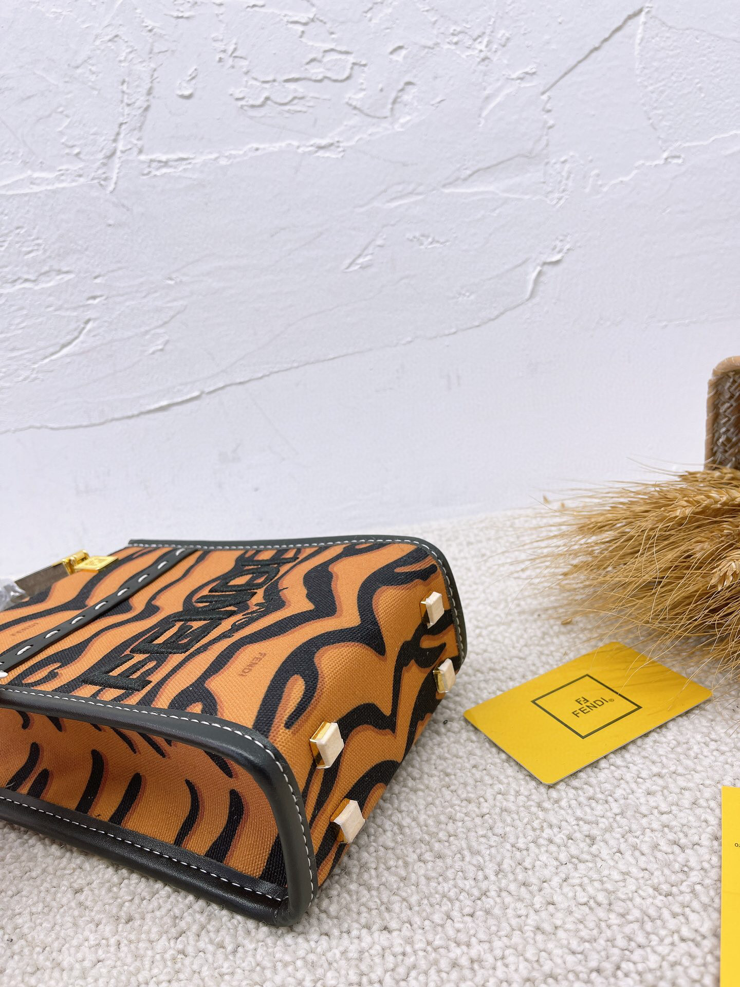 $34.99-FENDI  X6171 gallery